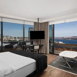 Gezi Bosphorus, Istanbul, A Member Of Design İstanbul