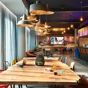 Moxy 4*, Dublín Irlanda
