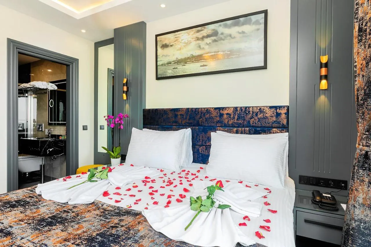 The Magnaura Palace Hotel Istanbul