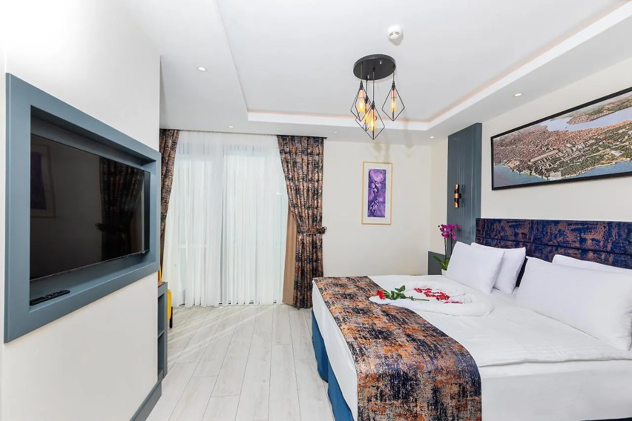 The Magnaura Palace Hotel Istanbul Turkiet